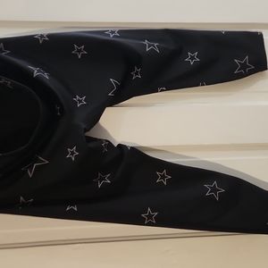 Gap for yoga pants XXL black with stars